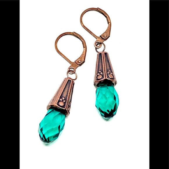 Teal Green Crystal Briolette Water Drop Antique Copper Lever Back Drop Earrings - Picture 2 of 3